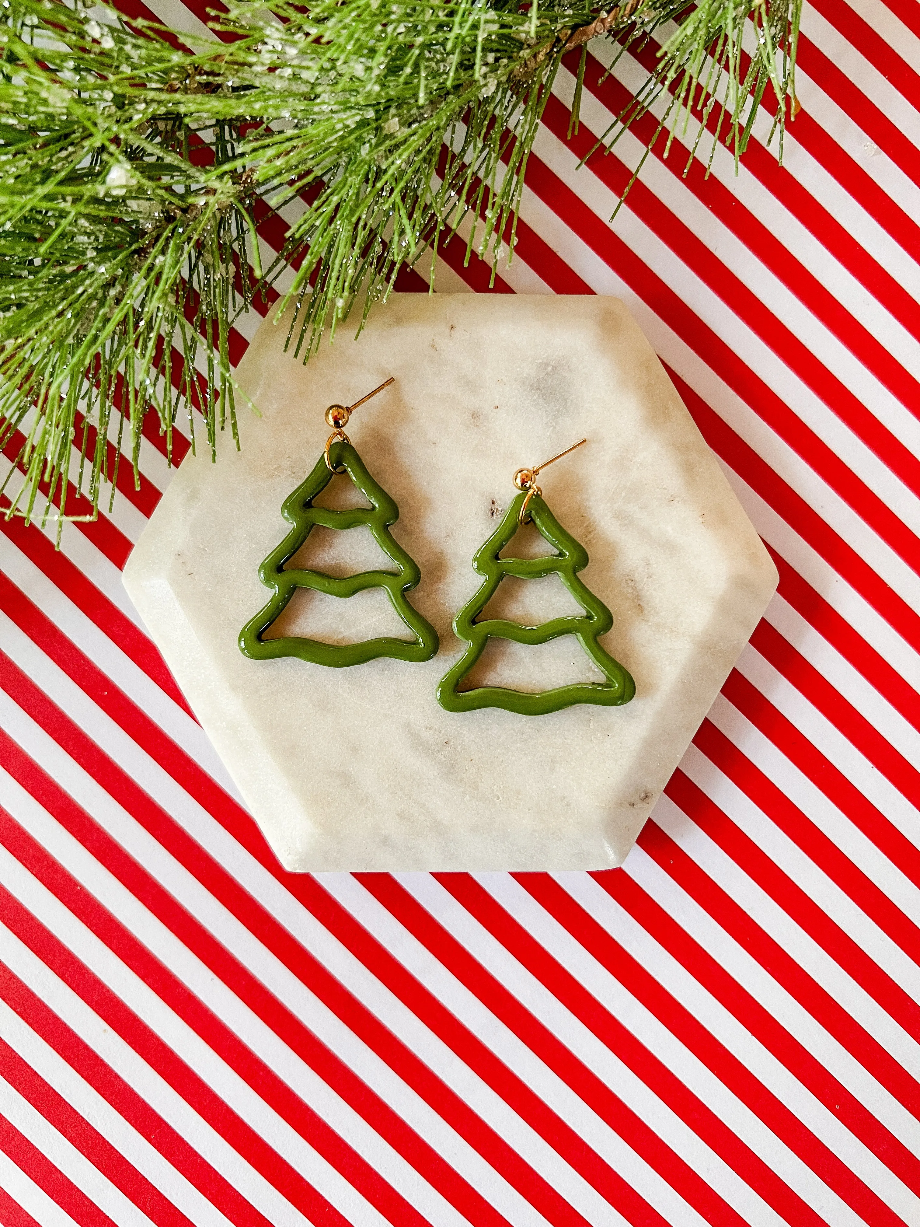 Outline Christmas Tree | Clay Earrings