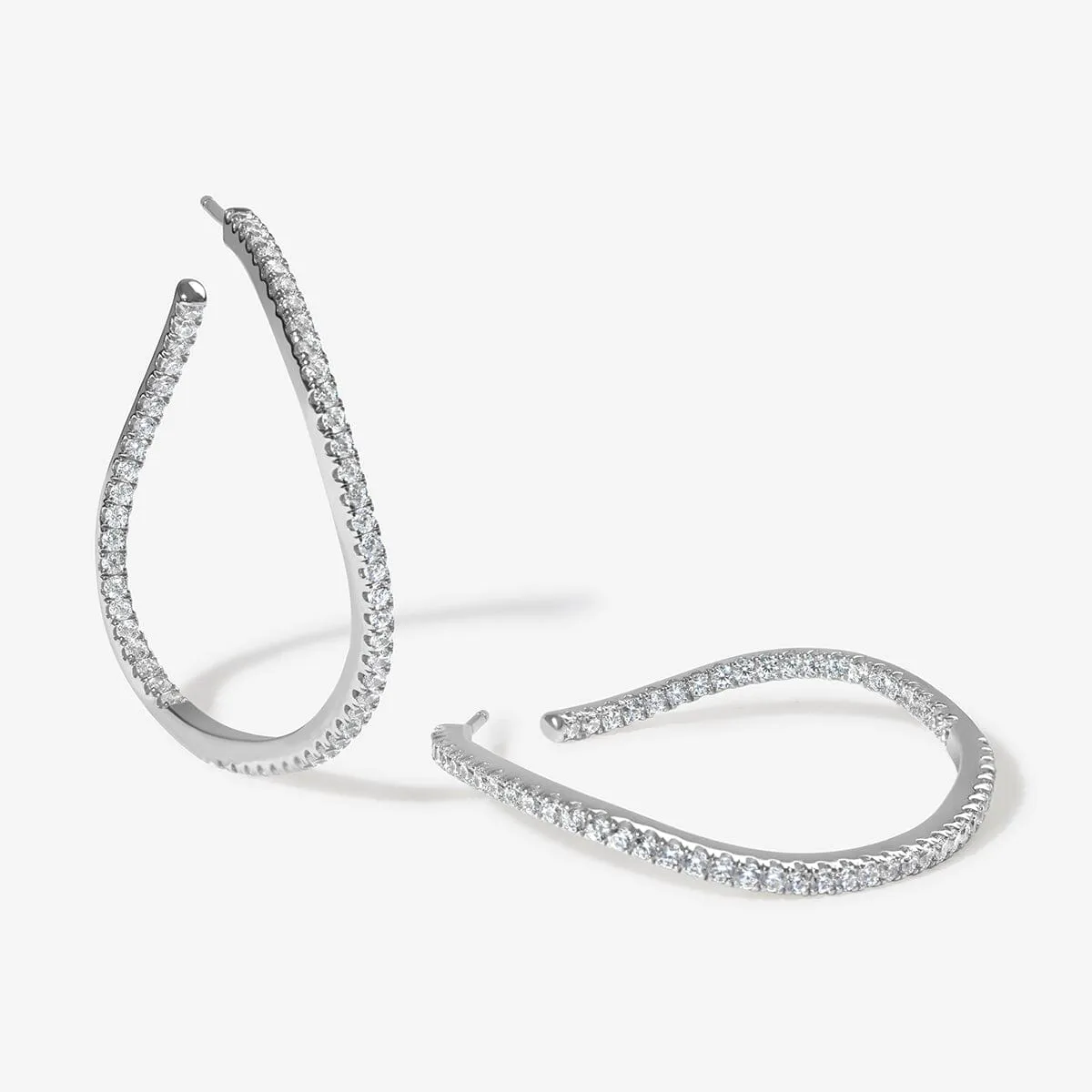 Tao wave maxi hoop earrings